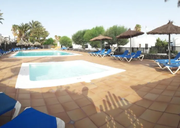 Nº 7 Tajinaste Puerto del Carmen (Lanzarote)